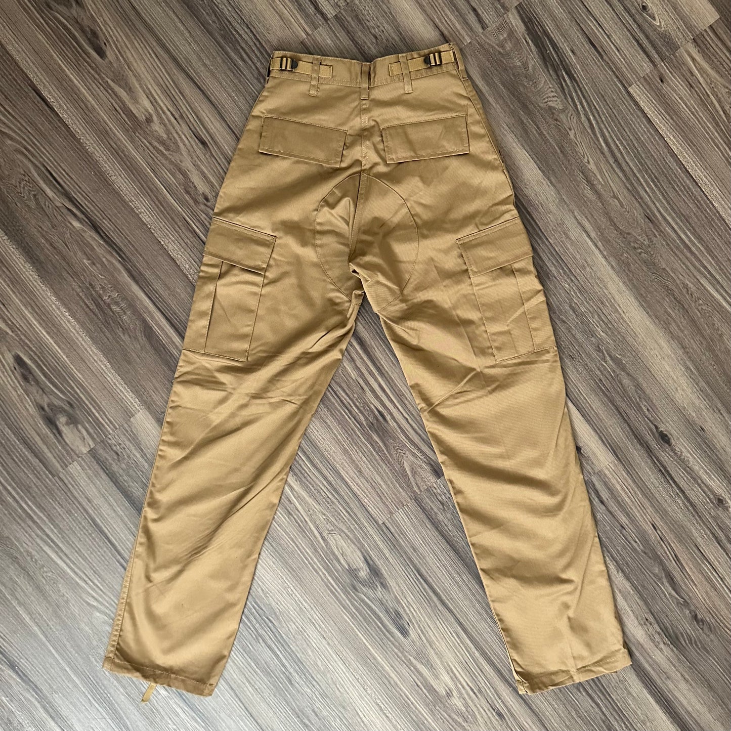 Unisex Solid Cargo Pant - Khaki