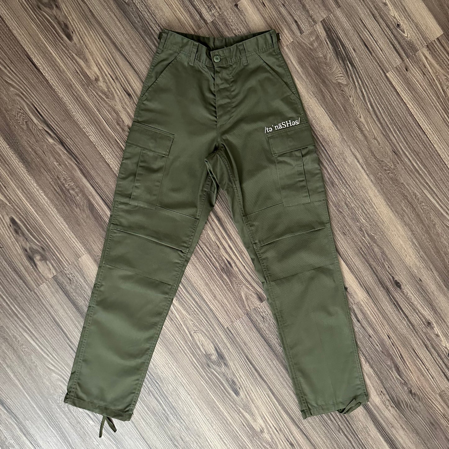 Unisex Solid Cargo Pant - Olive